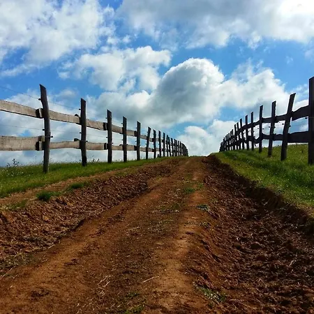 Dom wakacyjny Kalandfeszek Orfű